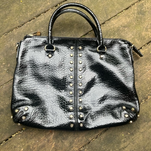 MICHAEL Michael Kors Vintage Patent Leather w/Gold Studs Handbag Mint Condition! - Picture 2 of 8